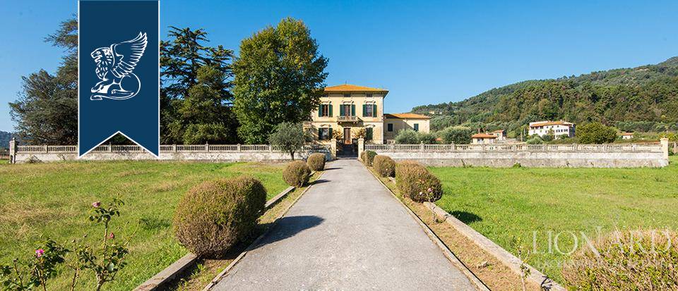 Villa in Vendita a Lucca: 0 locali, 1000 mq - Foto 2