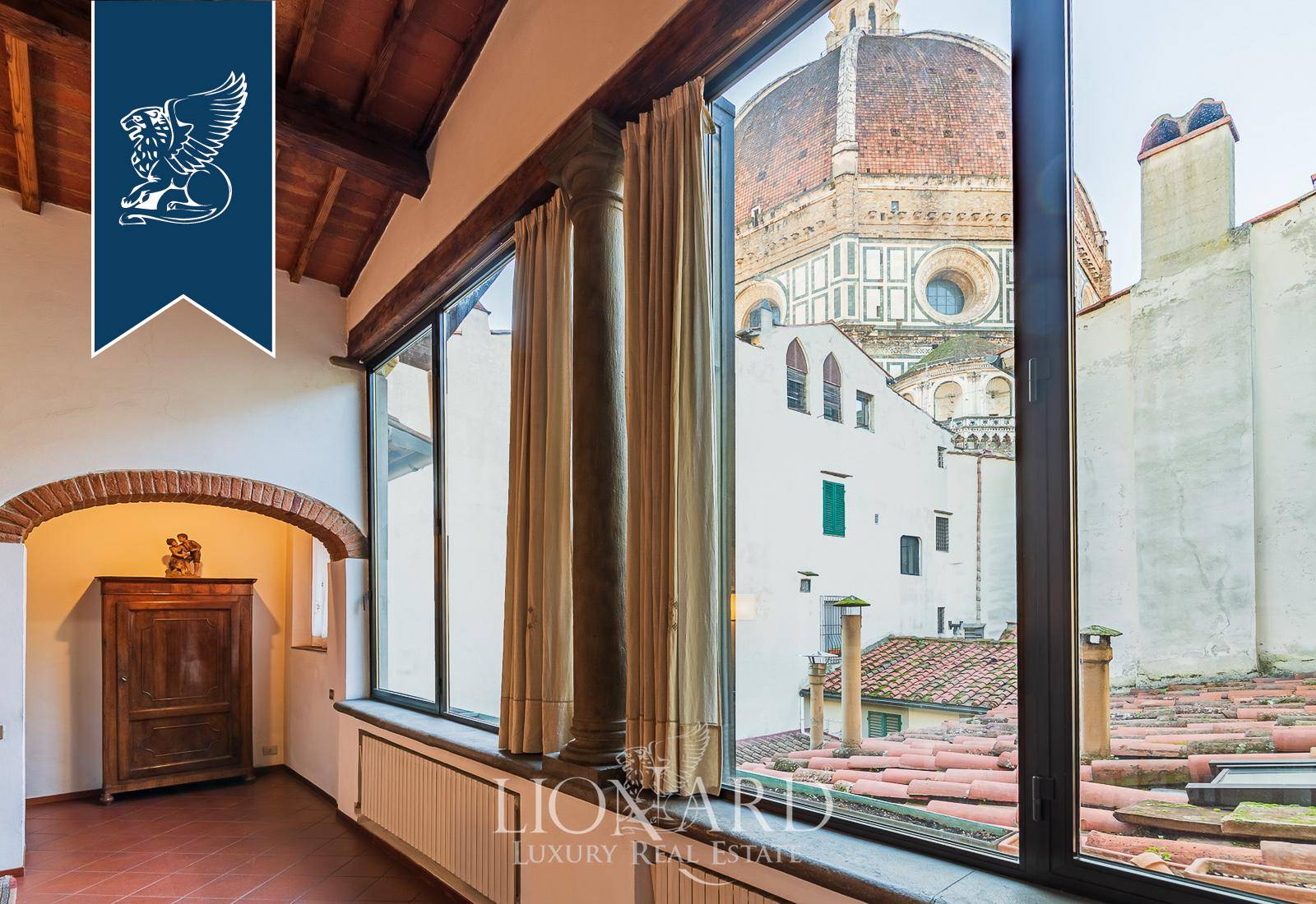 Appartamento in Vendita a Firenze: 0 locali, 160 mq - Foto 2