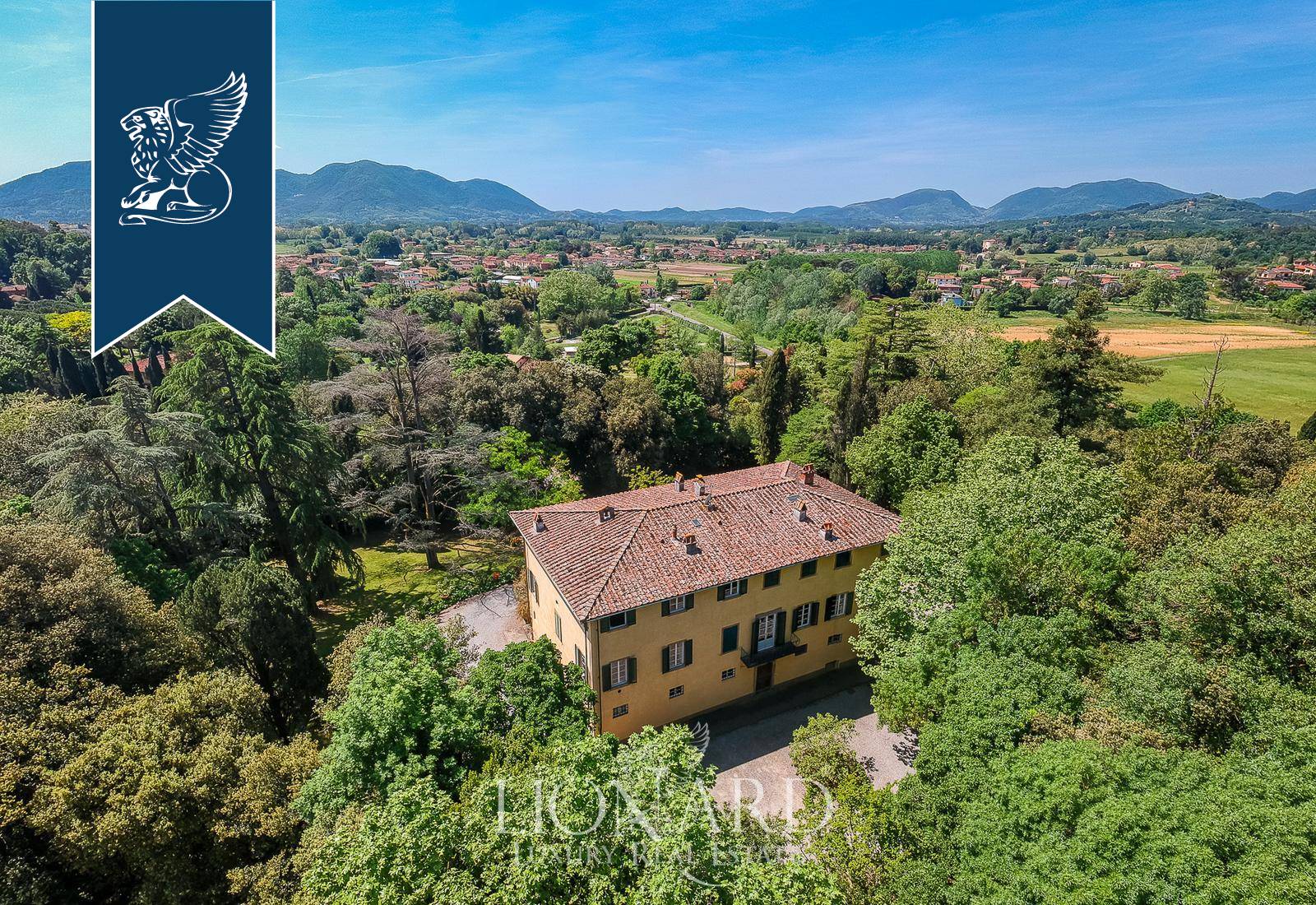 Villa in Vendita a Lucca: 0 locali, 1500 mq - Foto 8